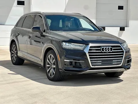 2018 Audi Q7 3.0T Quattro Prestige Sport Utility 4D
