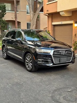 2018 Audi Q7 3.0T Quattro Prestige Sport Utility 4D