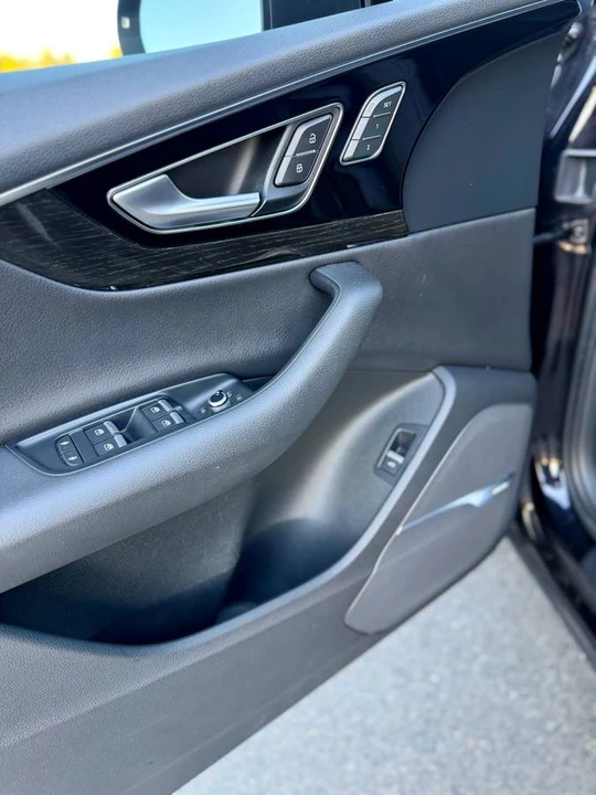2018 Audi 4M Q7 - Image 10 of 16