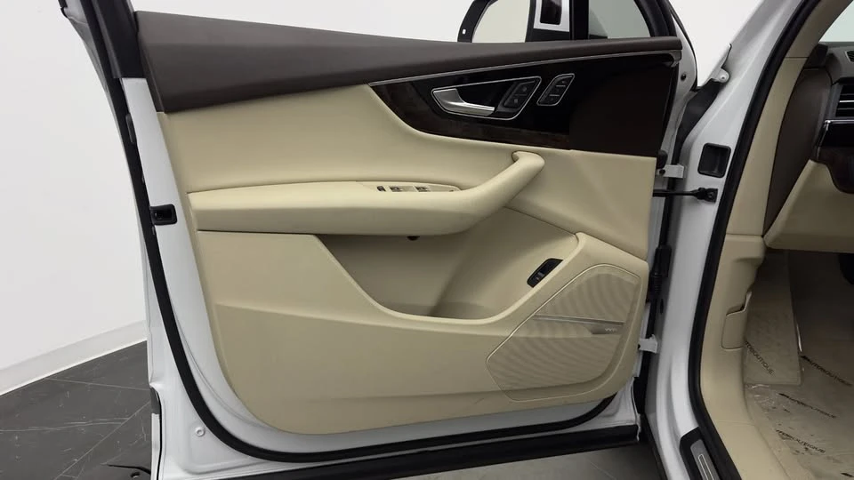 2018 Audi 4M Q7 - Image 9 of 16