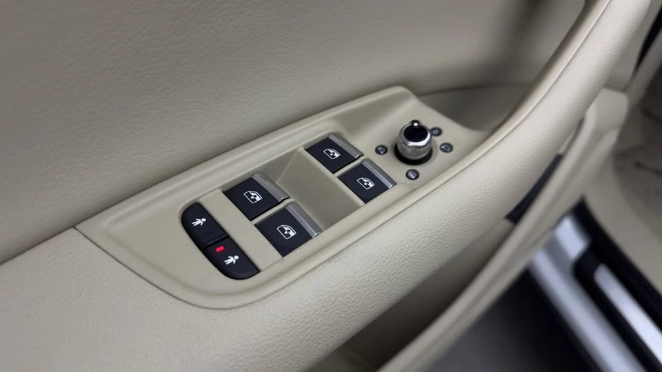 2018 Audi 4M Q7 - Image 10 of 16