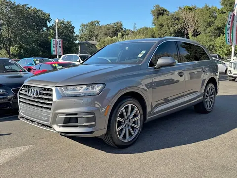2018 Audi Q7 Premium Plus