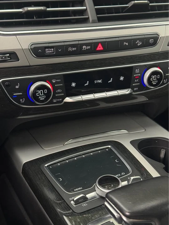 2018 Audi 4M Q7 - Image 9 of 14