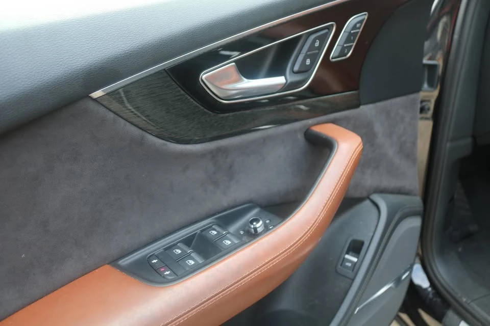 2018 Audi 4M Q7 - Image 10 of 20