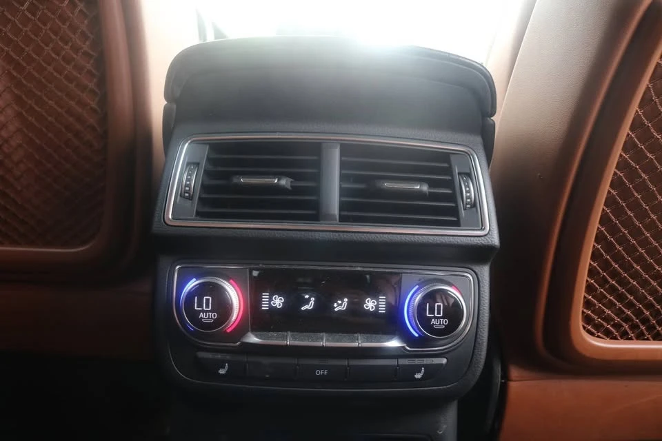 2018 Audi 4M Q7 - Image 19 of 20