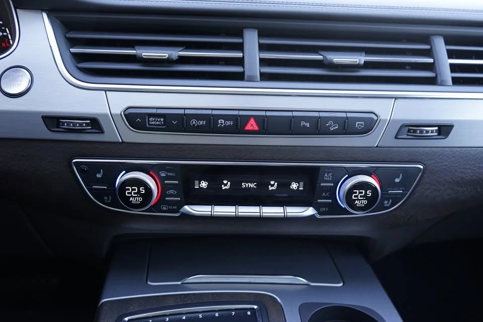 2018 Audi 4M Q7 - Image 15 of 20