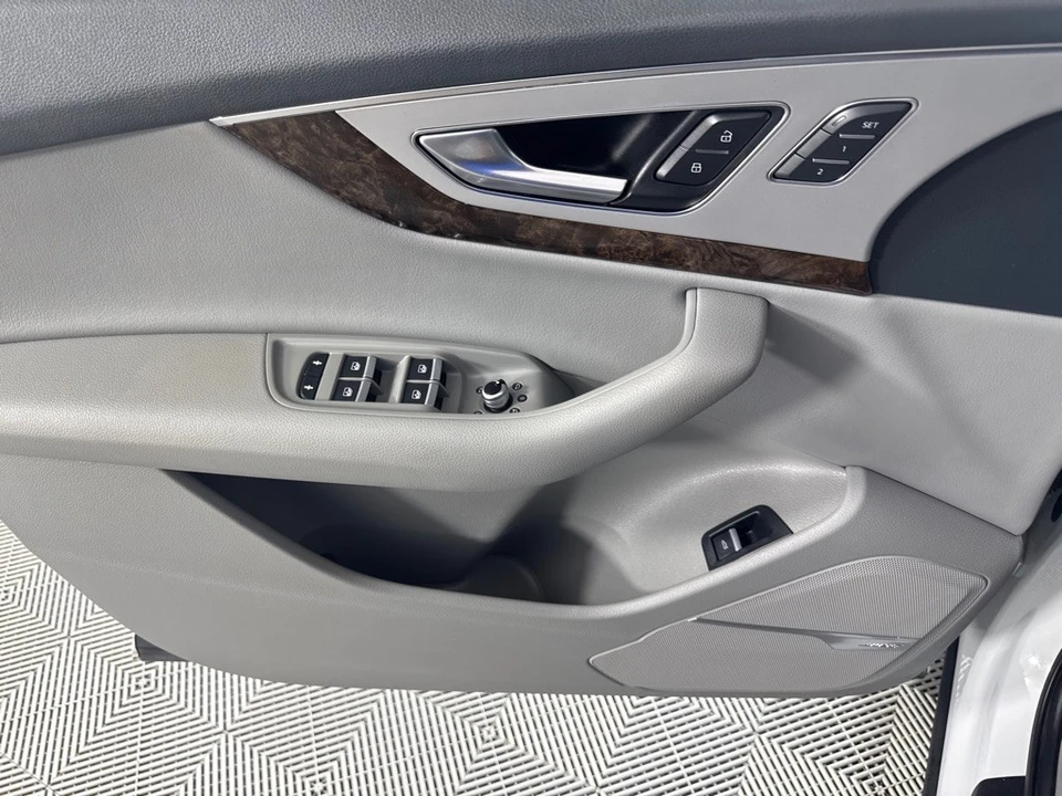 2018 Audi 4M Q7 - Image 12 of 12