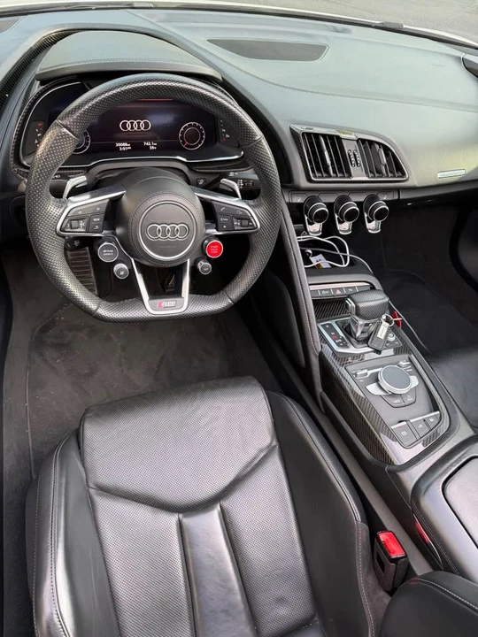 2018 Audi 4S R8 - Image 5 of 6