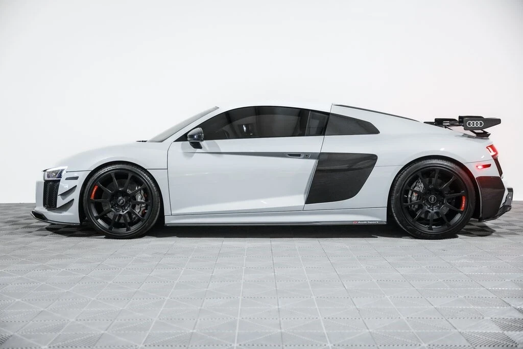 2018 Audi 4S R8 - Image 12 of 21