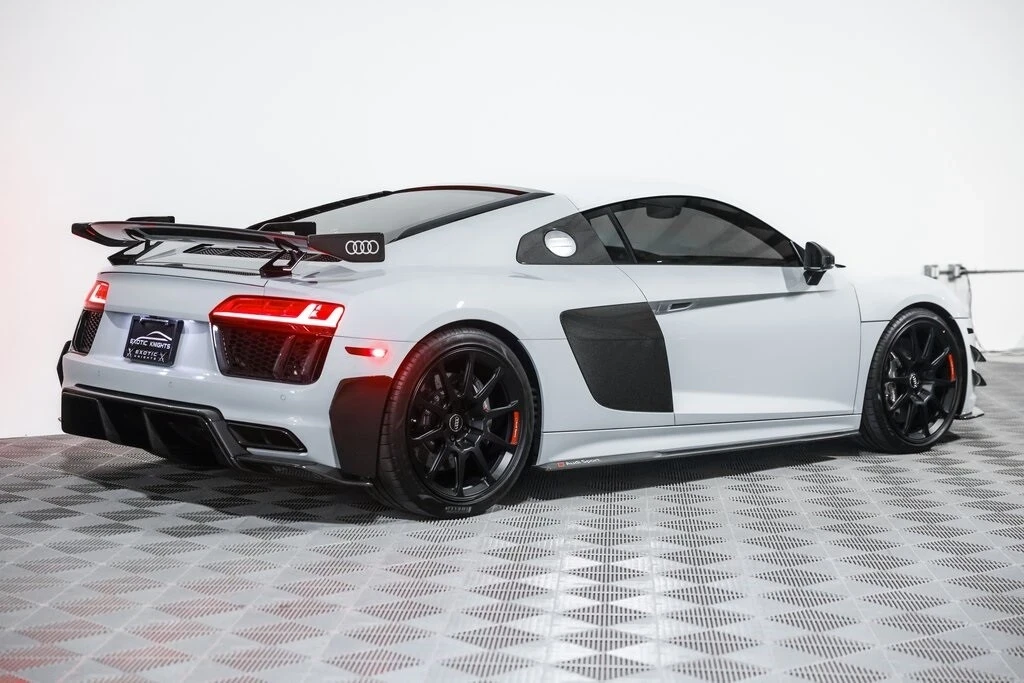 2018 Audi 4S R8 - Image 6 of 21