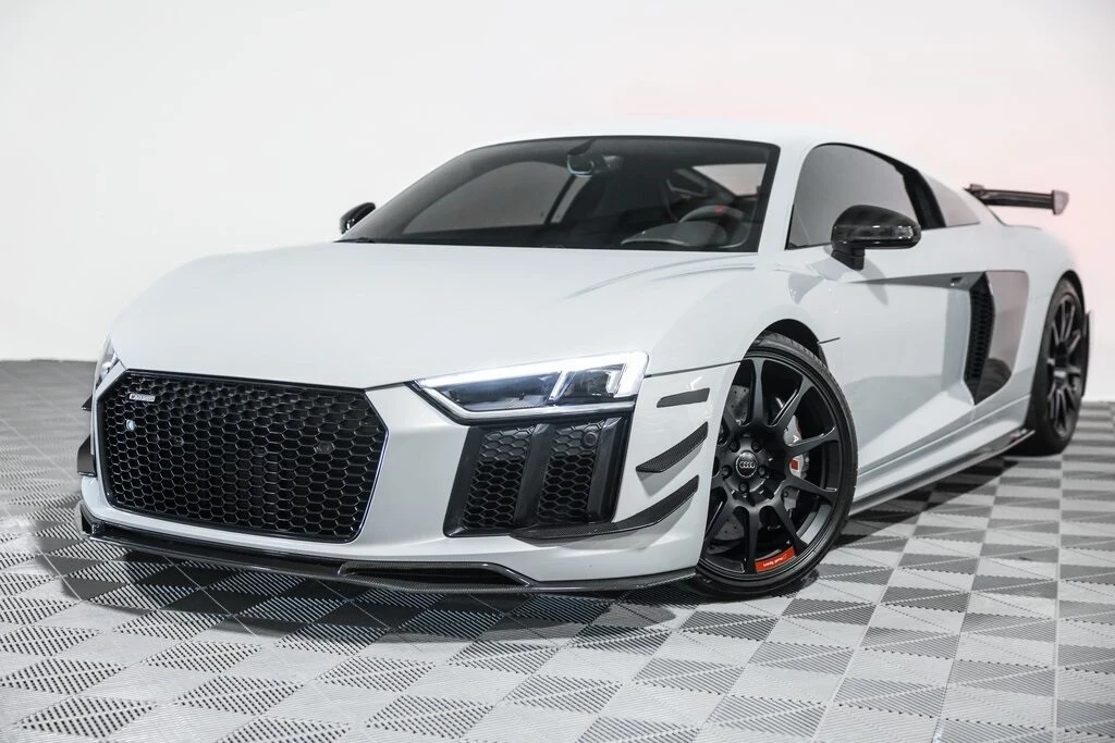 2018 Audi 4S R8 - Image 9 of 21