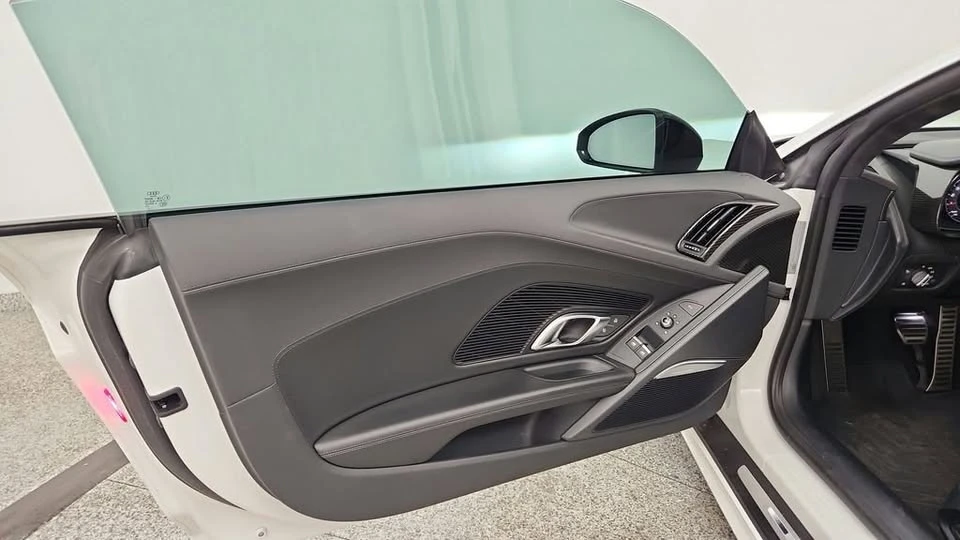 2018 Audi 4S R8 - Image 12 of 20