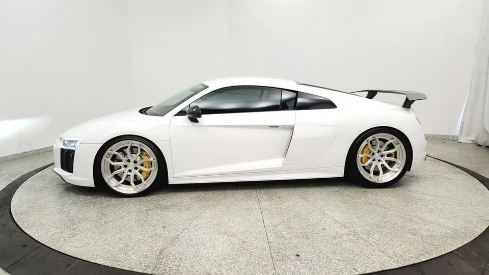 2018 Audi 4S R8 - Image 2 of 20