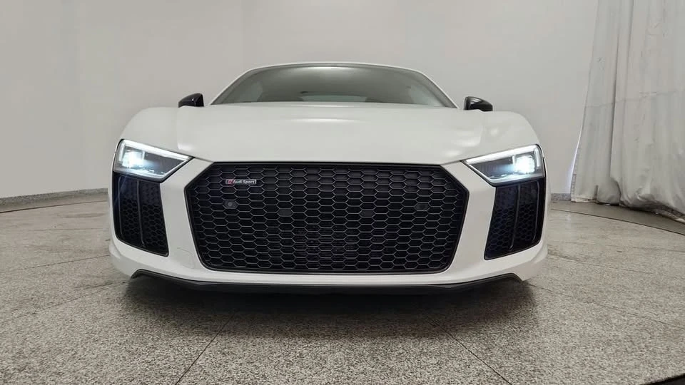 2018 Audi 4S R8 - Image 10 of 20