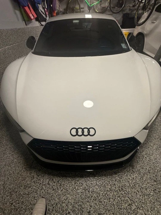 2018 Audi 4S R8 - Image 3 of 6