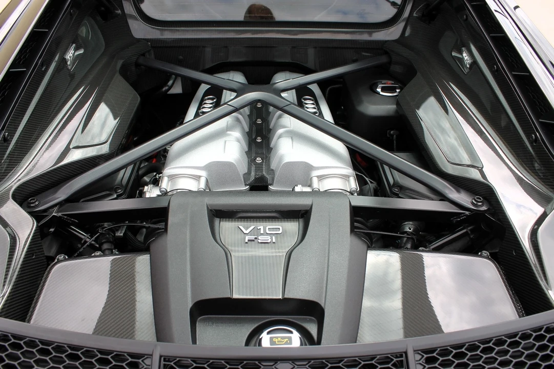 2018 Audi 4S R8 - Image 18 of 18