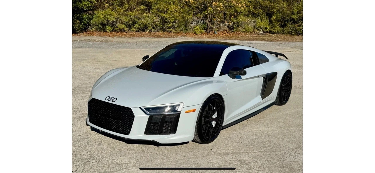 2018 Audi 4S R8 - Image 3 of 24