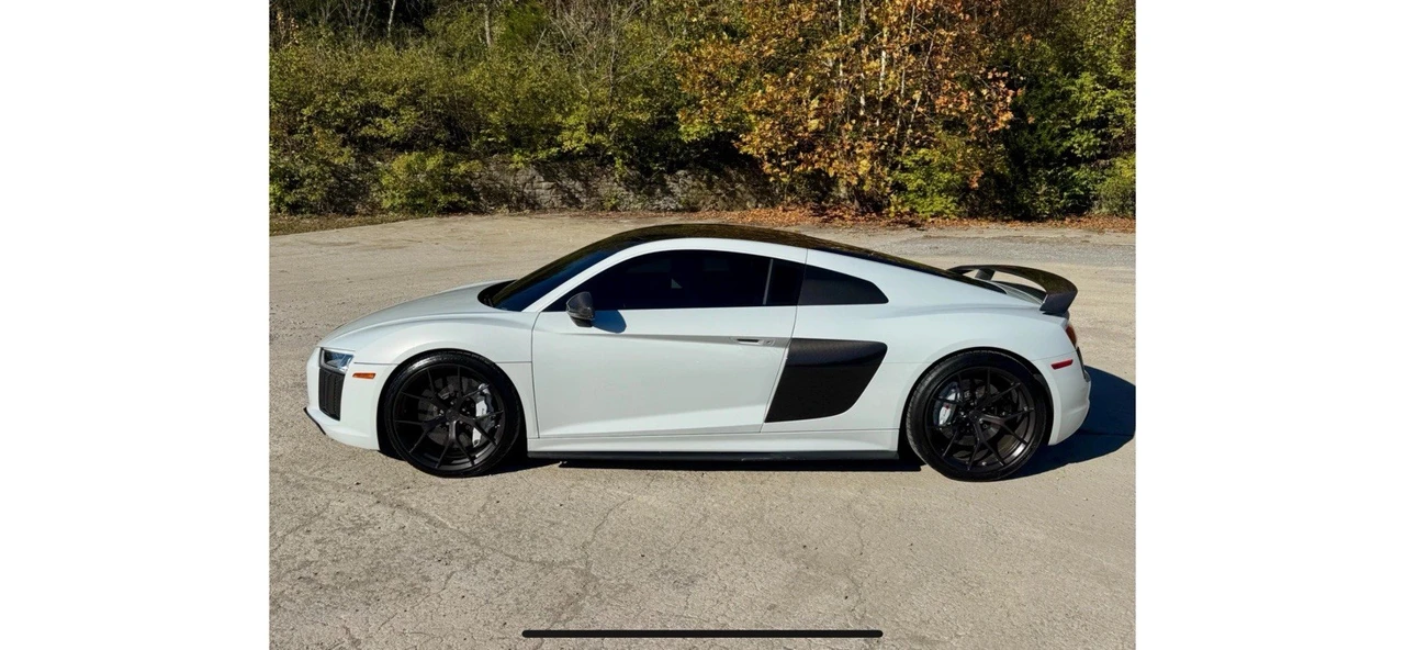 2018 Audi 4S R8 - Image 2 of 24