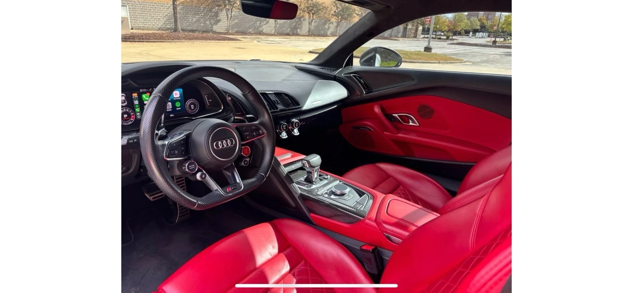 2018 Audi 4S R8 - Image 11 of 24