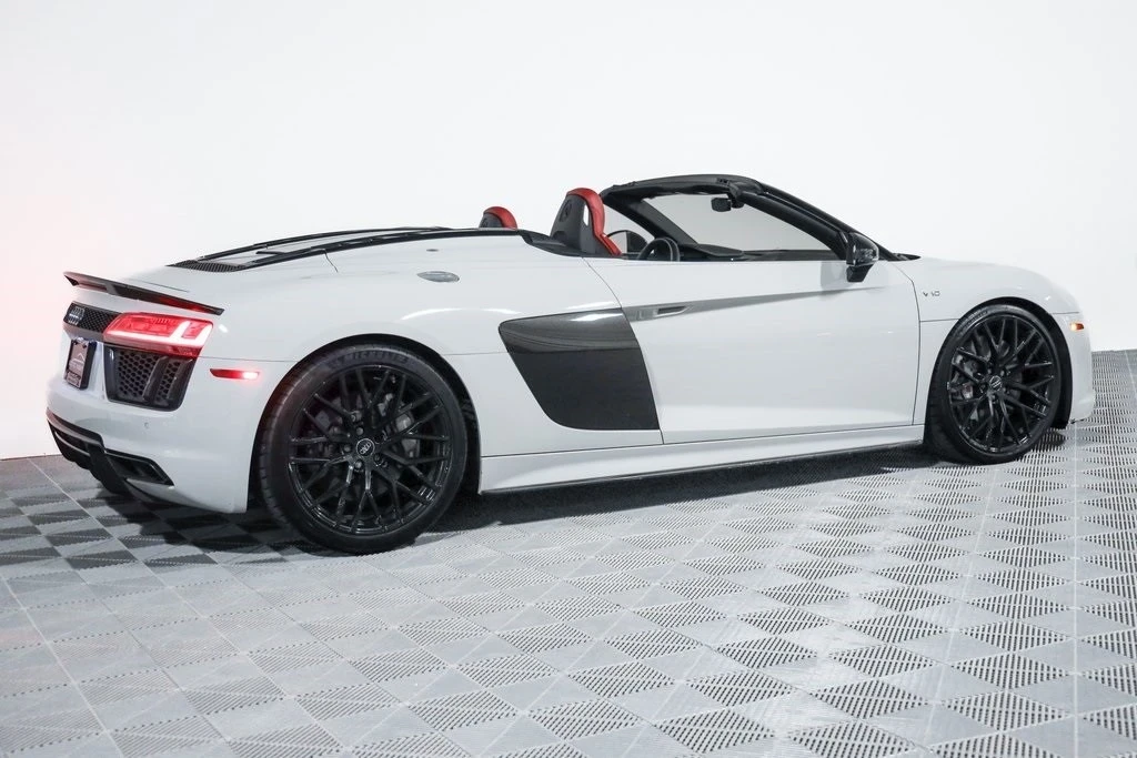 2018 Audi 4S R8 - Image 11 of 21