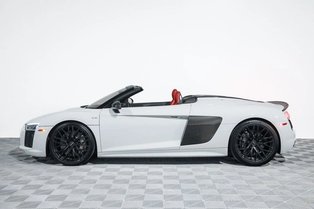 2018 Audi 4S R8 - Image 19 of 21
