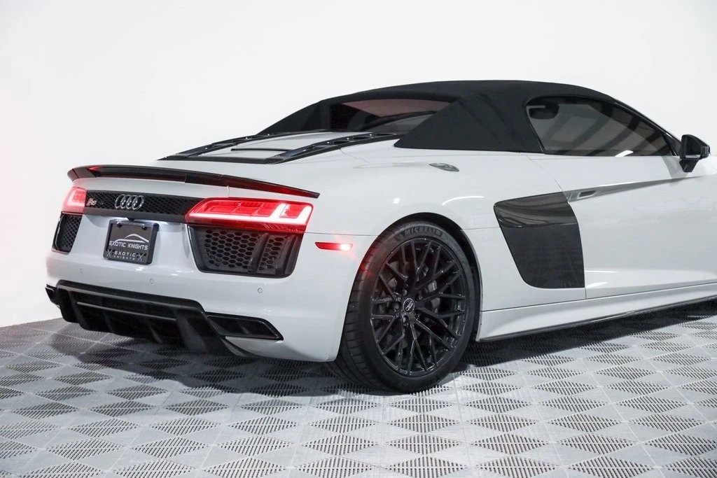 2018 Audi 4S R8 - Image 6 of 21