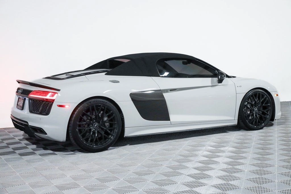 2018 Audi 4S R8 - Image 5 of 21