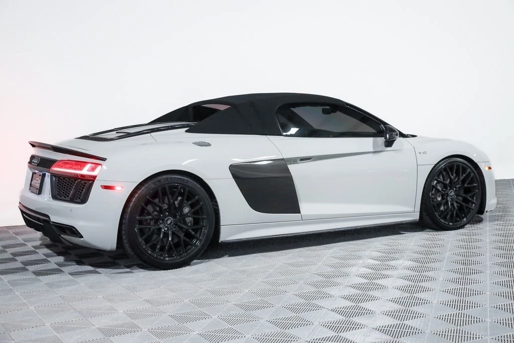 2018 Audi 4S R8 - Image 5 of 21