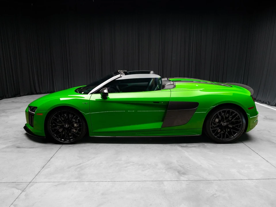 2018 Audi 4S R8 - Image 10 of 31