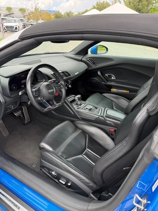 2018 Audi 4S R8 - Image 9 of 14