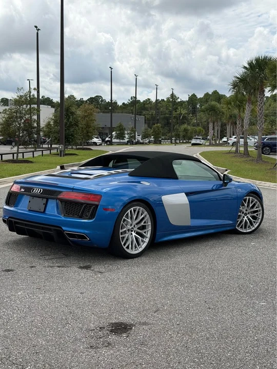 2018 Audi 4S R8 - Image 5 of 14