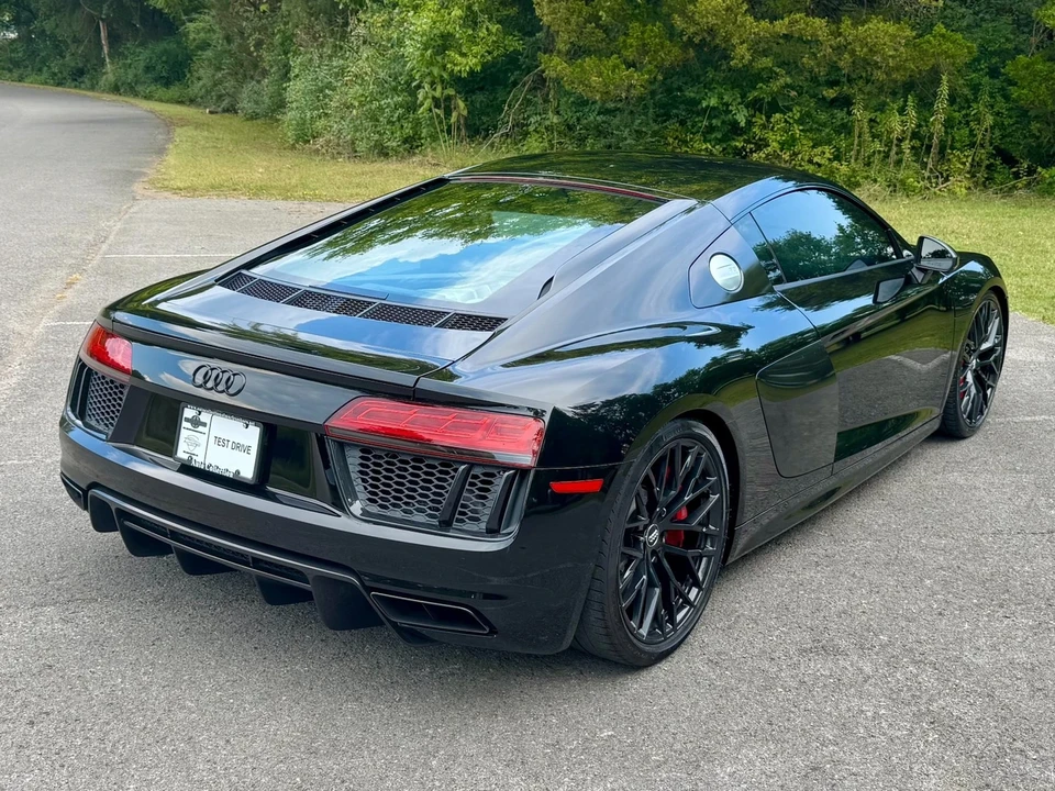 2018 Audi 4S R8 - Image 3 of 12