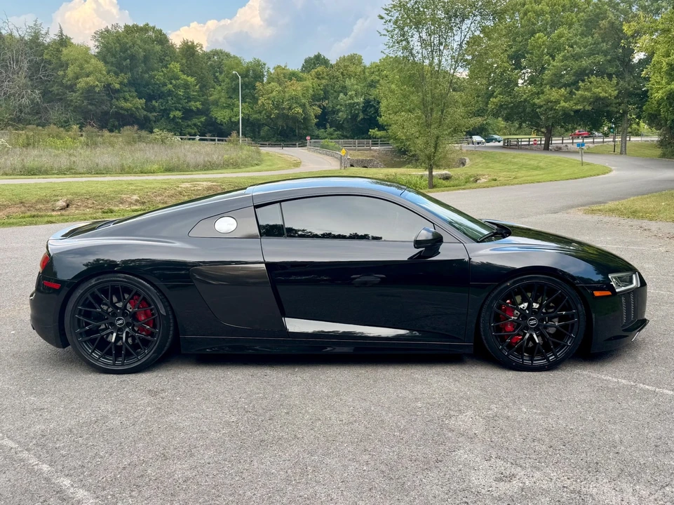2018 Audi 4S R8 - Image 7 of 21