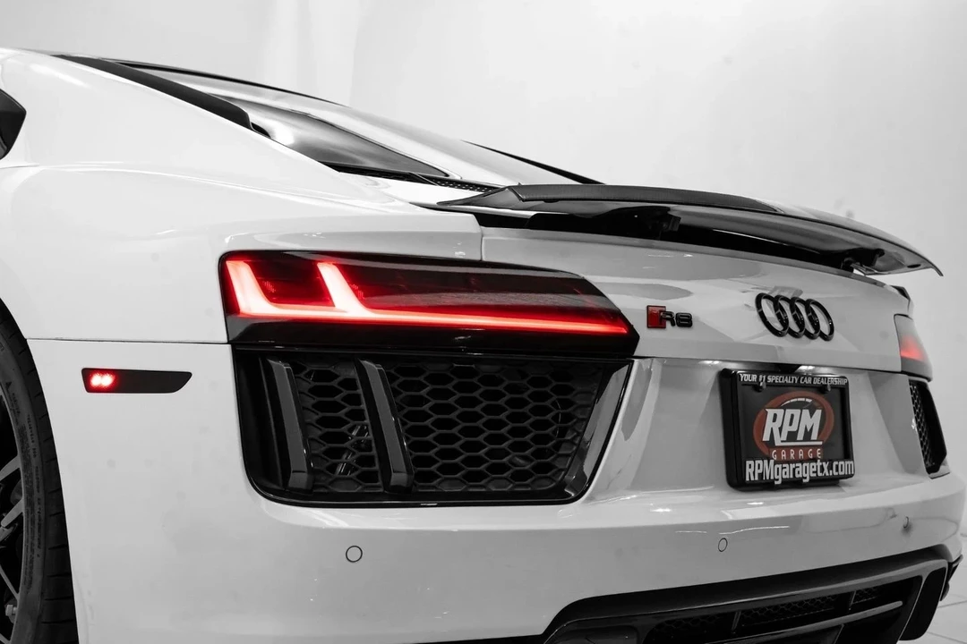 2018 Audi 4S R8 - Image 11 of 21