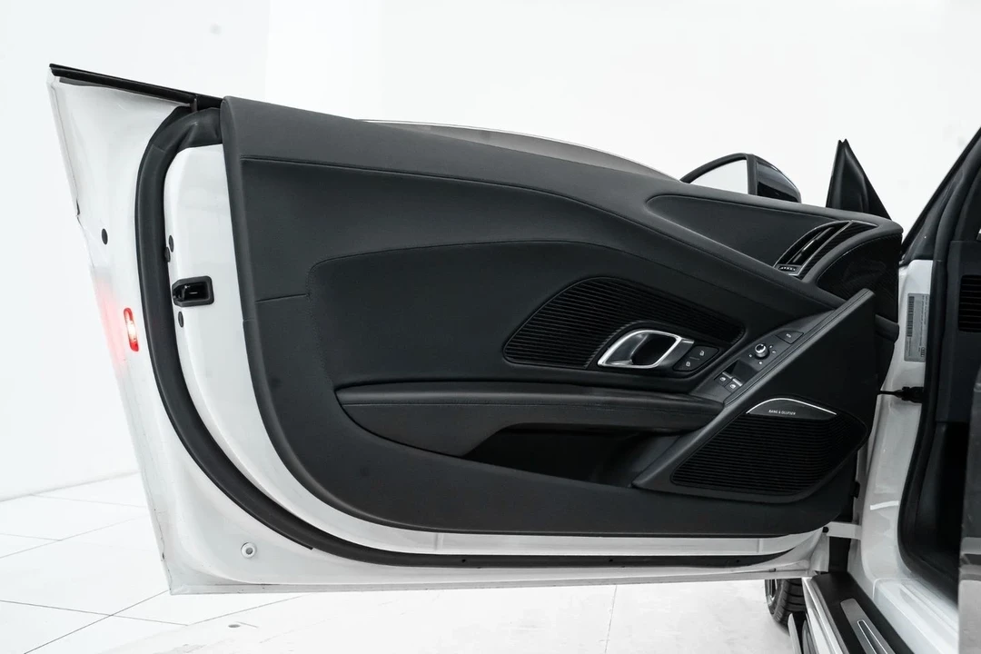 2018 Audi 4S R8 - Image 19 of 21