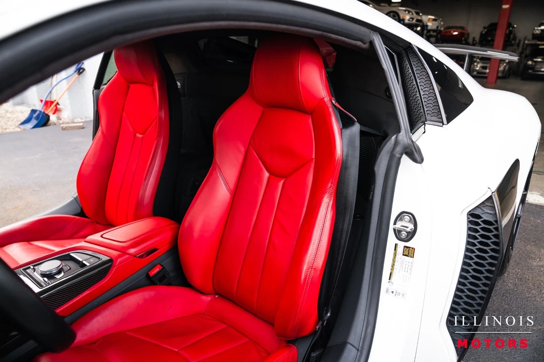 2018 Audi 4S R8 - Image 20 of 31