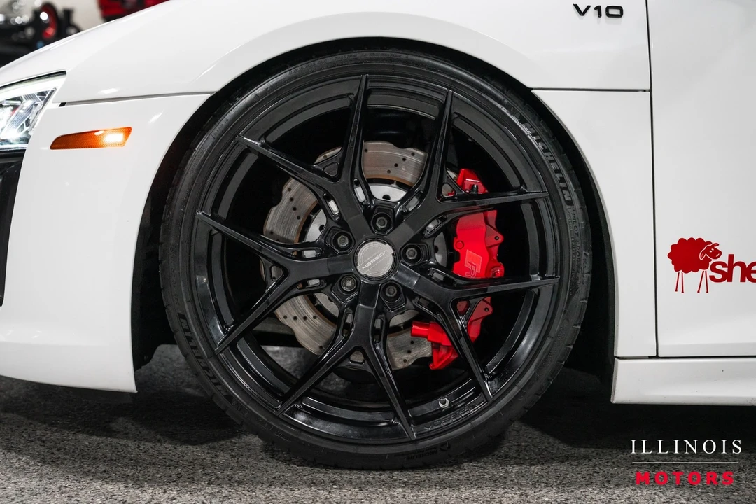 2018 Audi 4S R8 - Image 9 of 31