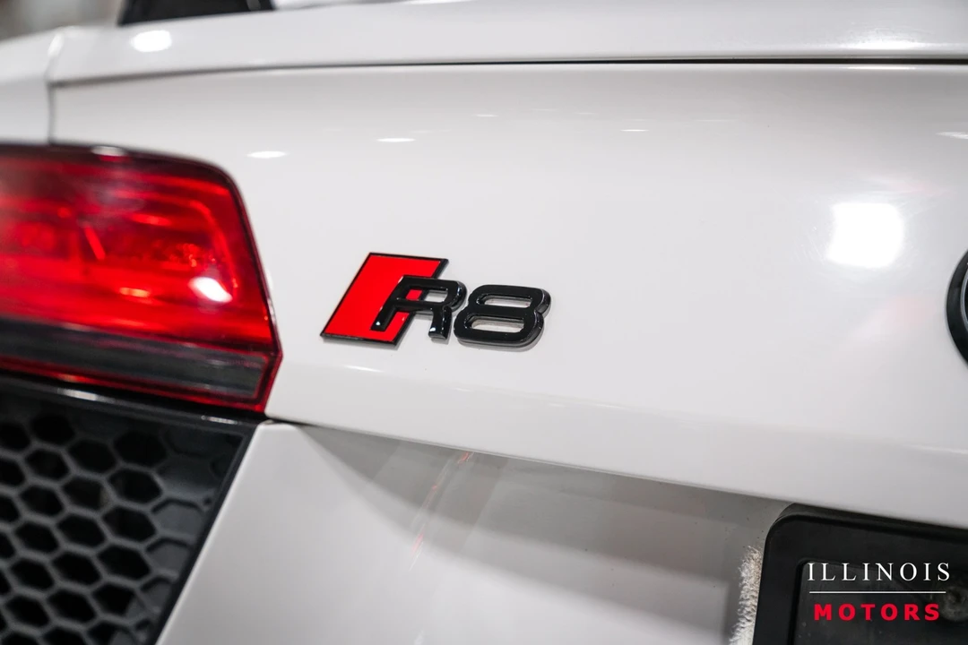 2018 Audi 4S R8 - Image 14 of 31