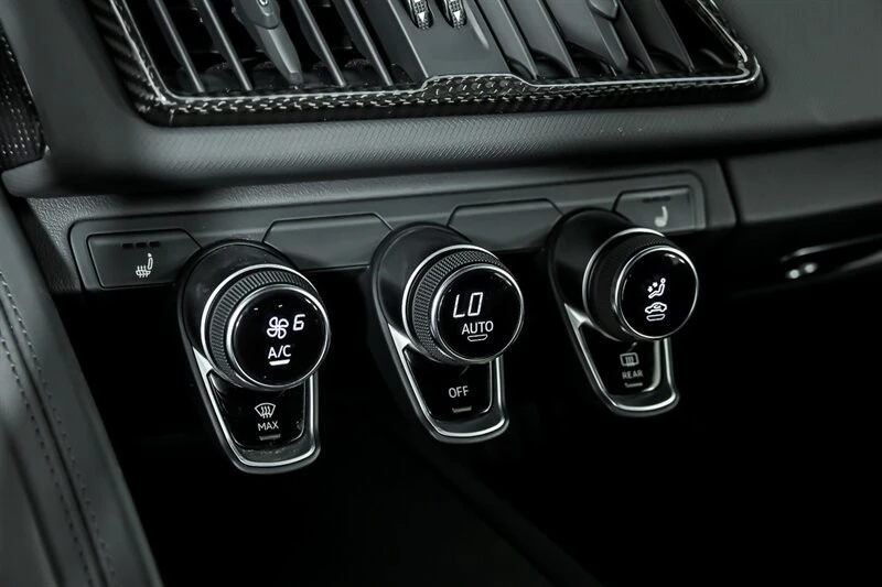 2018 Audi 4S R8 - Image 29 of 31