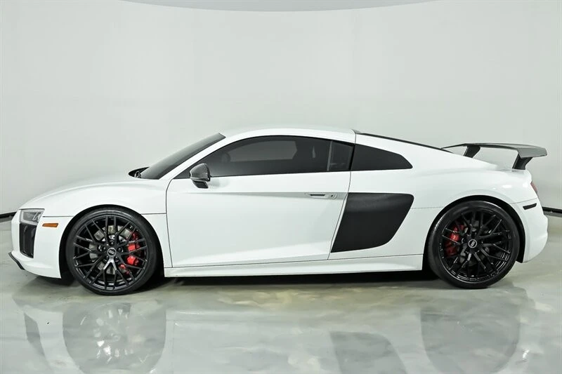 2018 Audi 4S R8 - Image 7 of 31