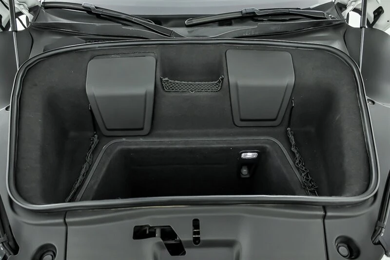 2018 Audi 4S R8 - Image 14 of 31
