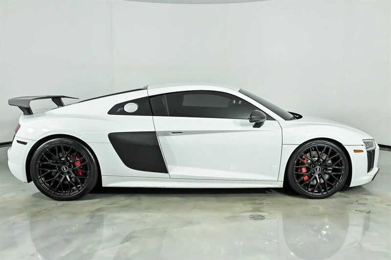2018 Audi 4S R8 - Image 11 of 31