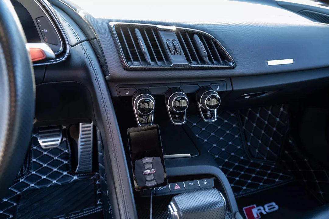 2018 Audi 4S R8 - Image 12 of 12