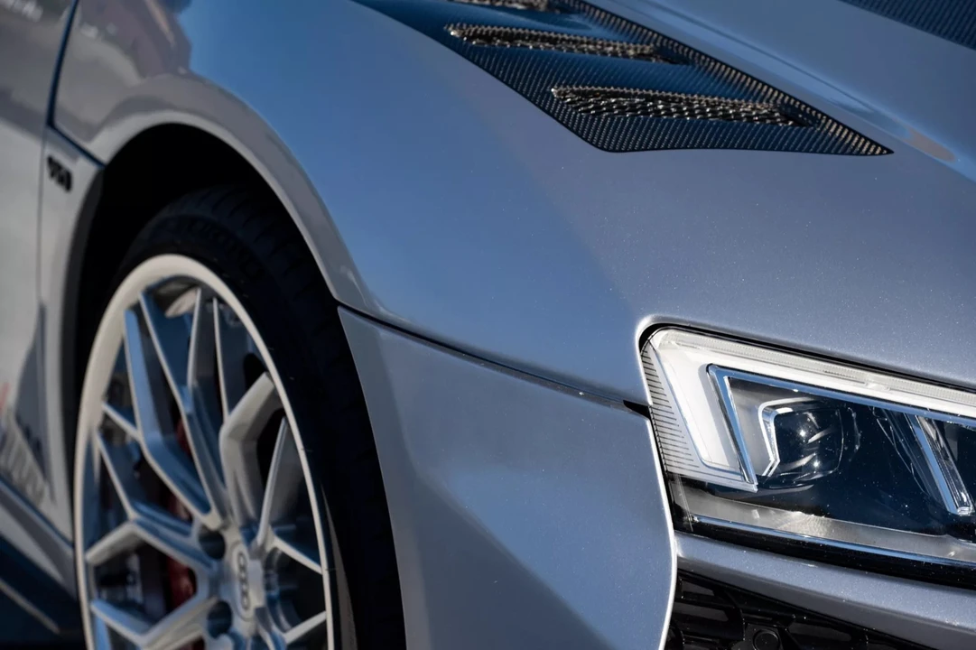 2018 Audi 4S R8 - Image 16 of 18