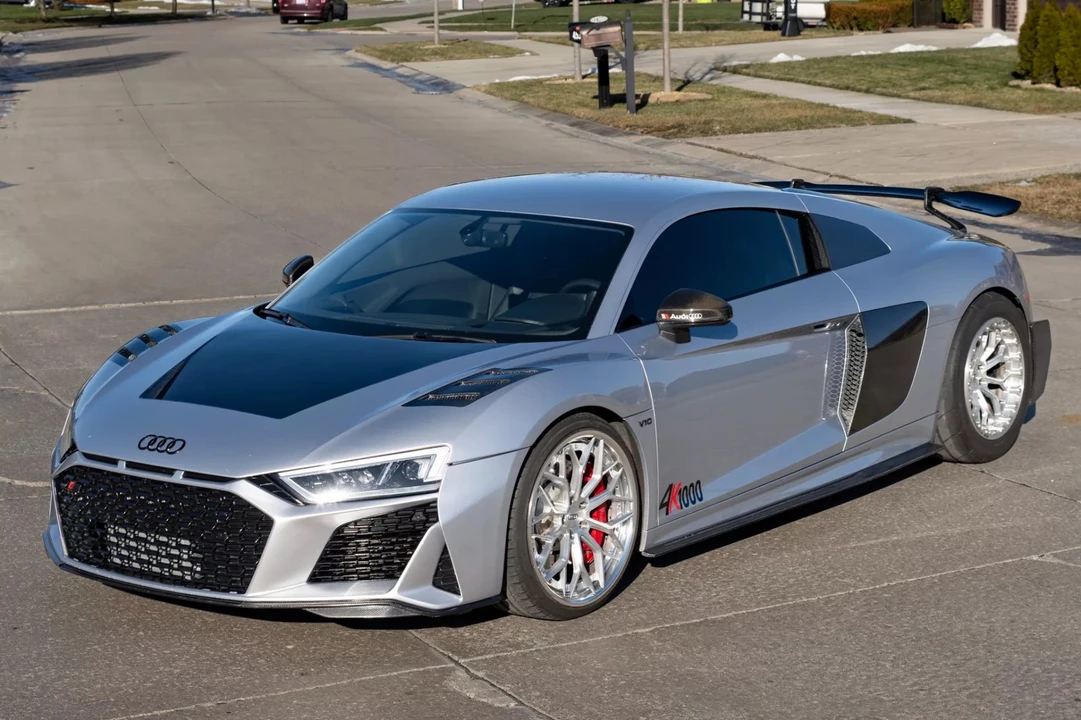 2018 Audi 4S R8 - Image 2 of 12