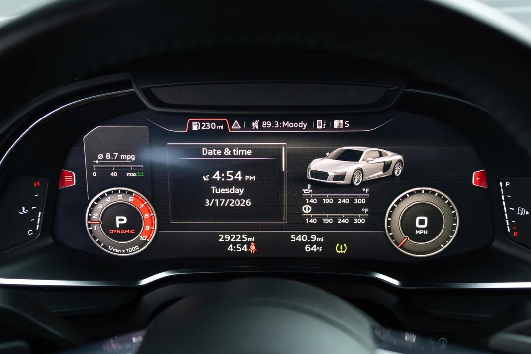 2018 Audi 4S R8 - Image 23 of 31