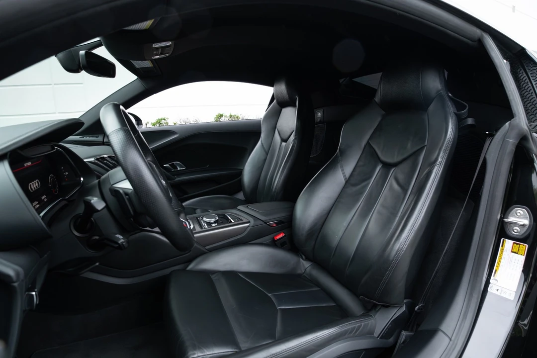 2018 Audi 4S R8 - Image 7 of 31