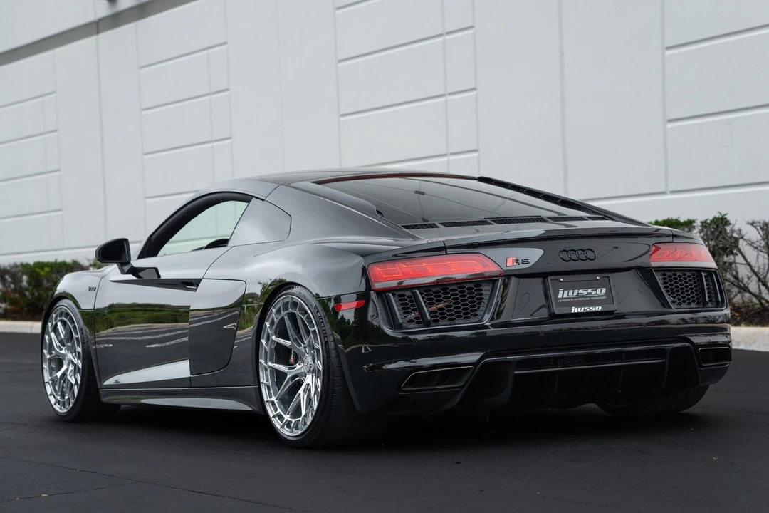 2018 Audi 4S R8 - Image 30 of 31