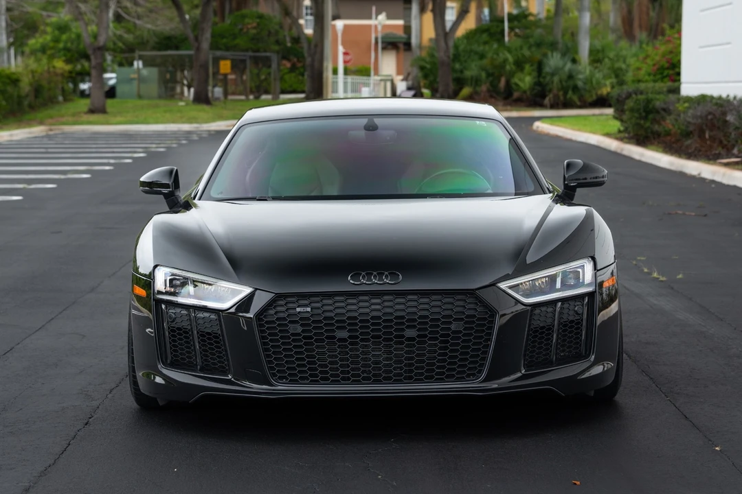 2018 Audi 4S R8 - Image 2 of 31