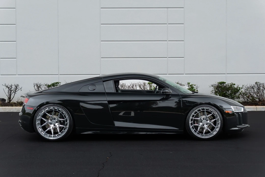 2018 Audi 4S R8 - Image 14 of 31